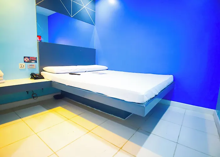 Astrotel Divisoria